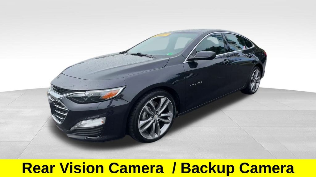 2023 Chevrolet Malibu LT photo