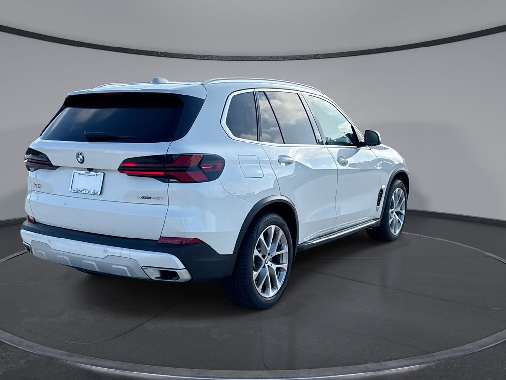 Thumbnail: 2025 BMW X5 - 11