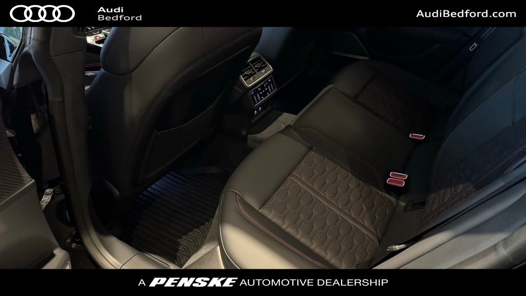 Thumbnail: 2026 Audi RS 7 - 21