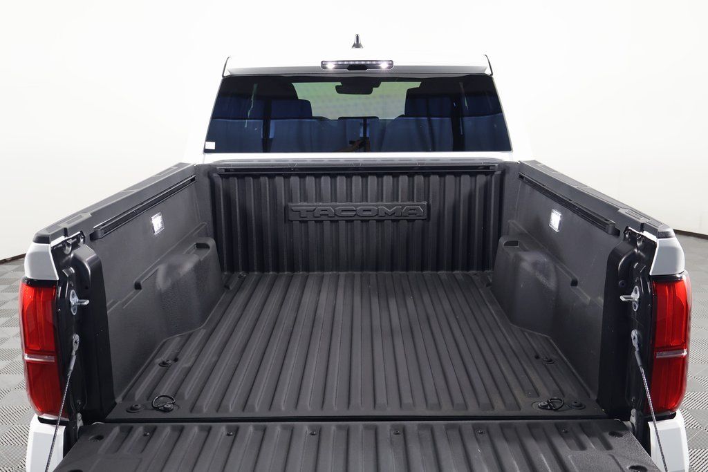 Thumbnail: 2024 Toyota Tacoma - 14