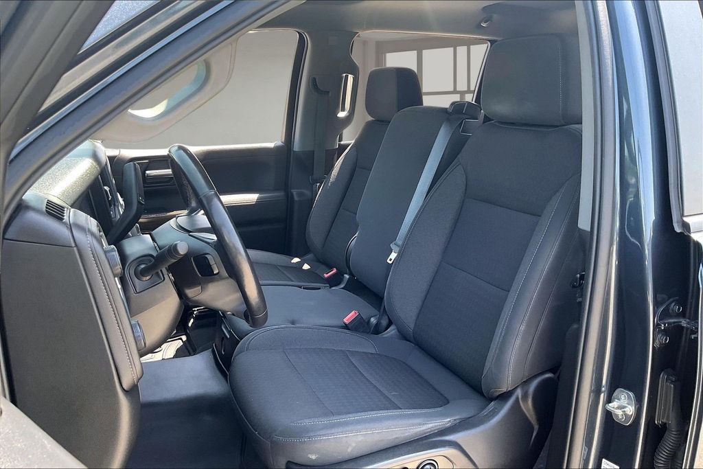 Used 2021 Chevrolet Silverado 1500 Truck
