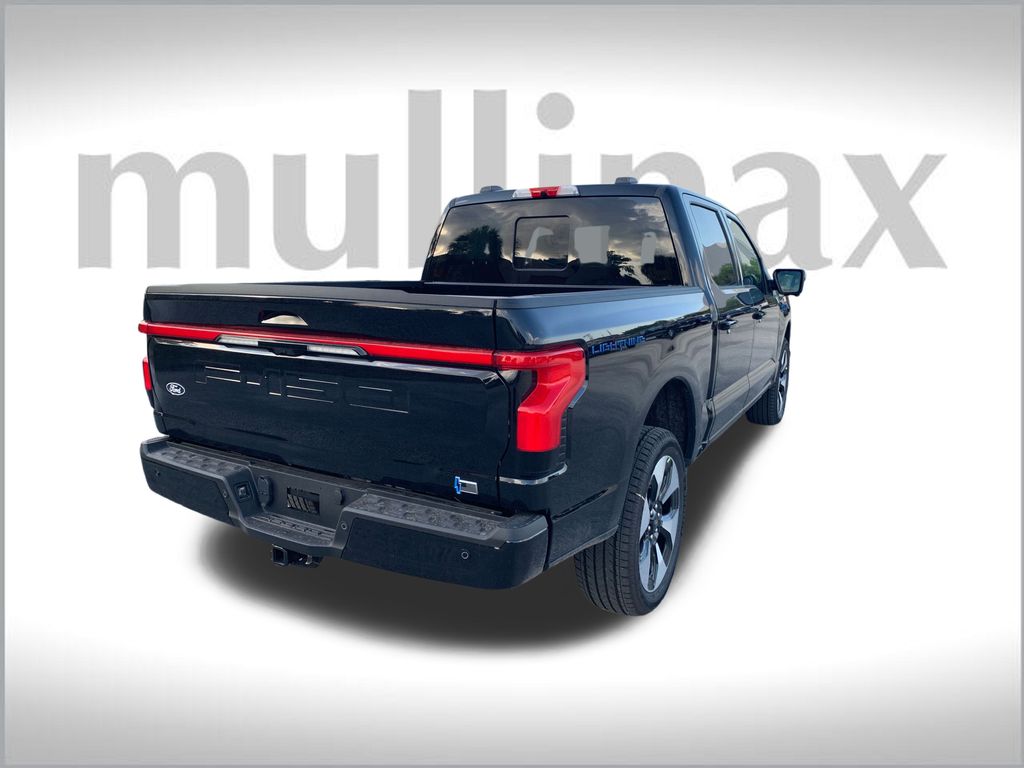 2025 Ford F-150 Lightning Platinum photo 10