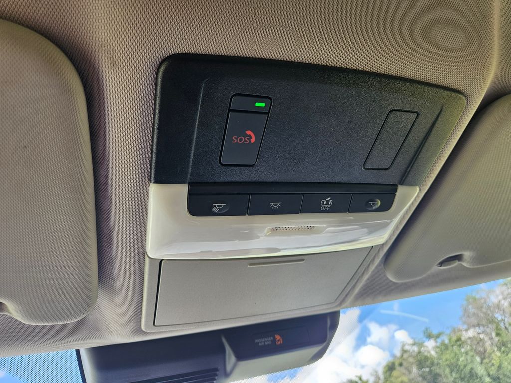 Thumbnail: 2024 Mitsubishi Outlander - 30