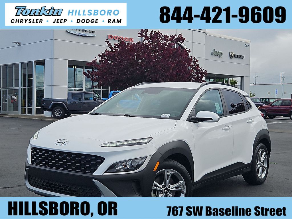 Lunar White 2023 Hyundai Kona SUV / Crossover All-Wheel Drive Continuously Variable Transmission