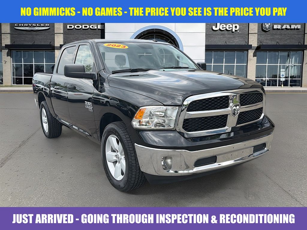 2023 RAM 1500 Classic Tradesman Crew Cab 4WD