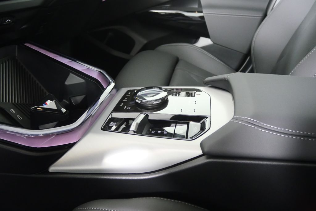 Thumbnail: 2026 BMW X3 - 23