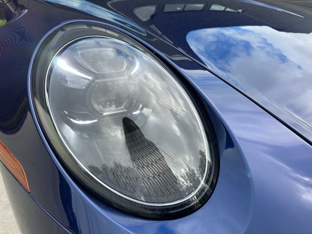 Thumbnail: 2022 Porsche 911 - 13