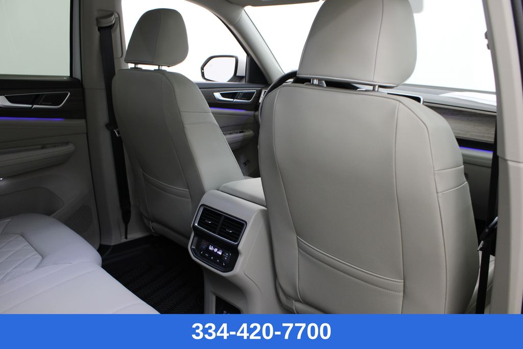 new 2026 Volkswagen Atlas car