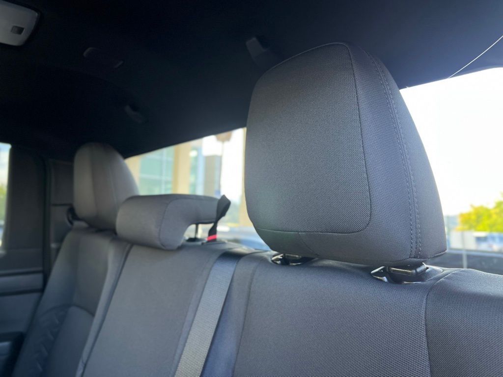 2025 Toyota Tacoma SR5 Double Cab photo 15
