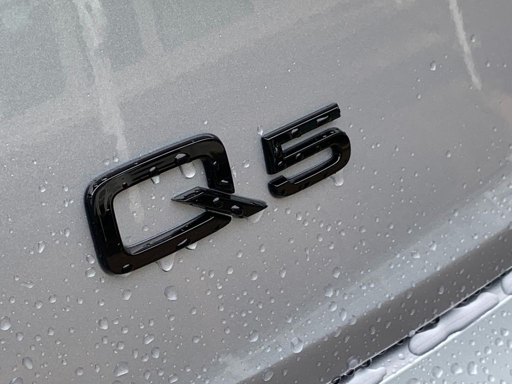 Thumbnail: 2024 Audi Q5 - 9