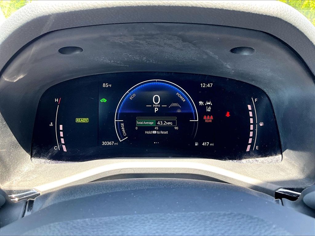 2025 Toyota Camry — photo 25