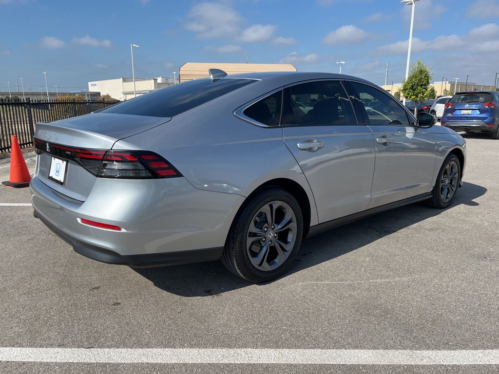 Thumbnail: 2023 Honda Accord - 4