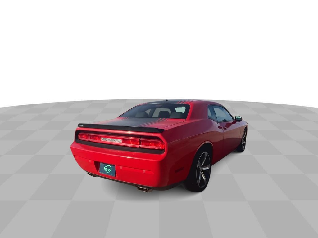 2014 Dodge Challenger R/T 8