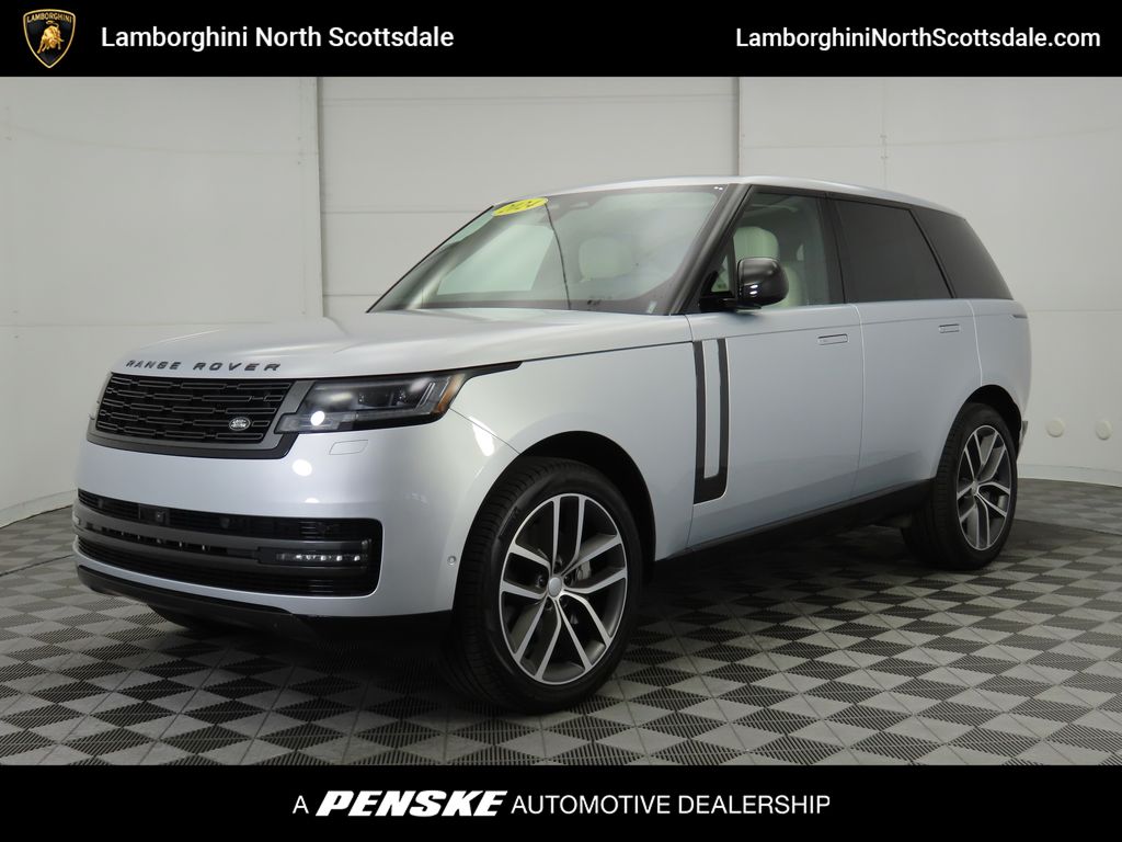 2024 Land Rover Range Rover SE Hero Image