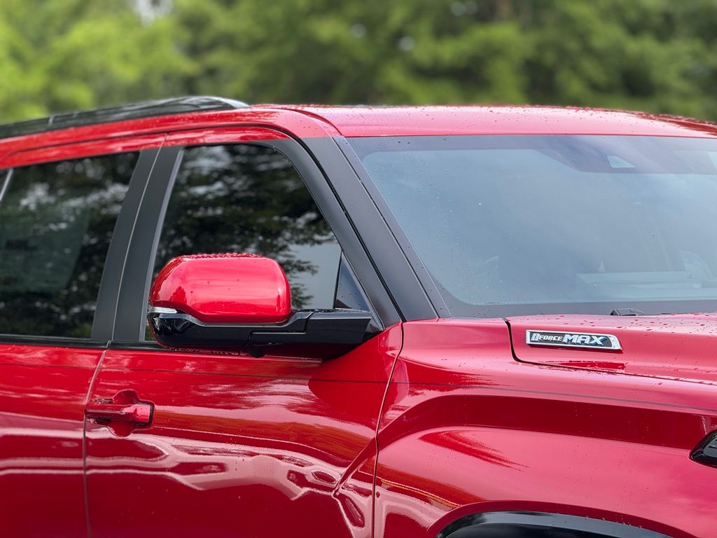 2025 Toyota Sequoia Platinum photo 4