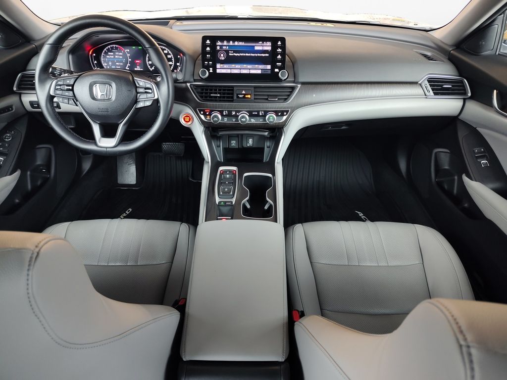 Used Car 2018 Honda Accord  Touring 2.0t For Sale Under $25,000 In Austin, Texas