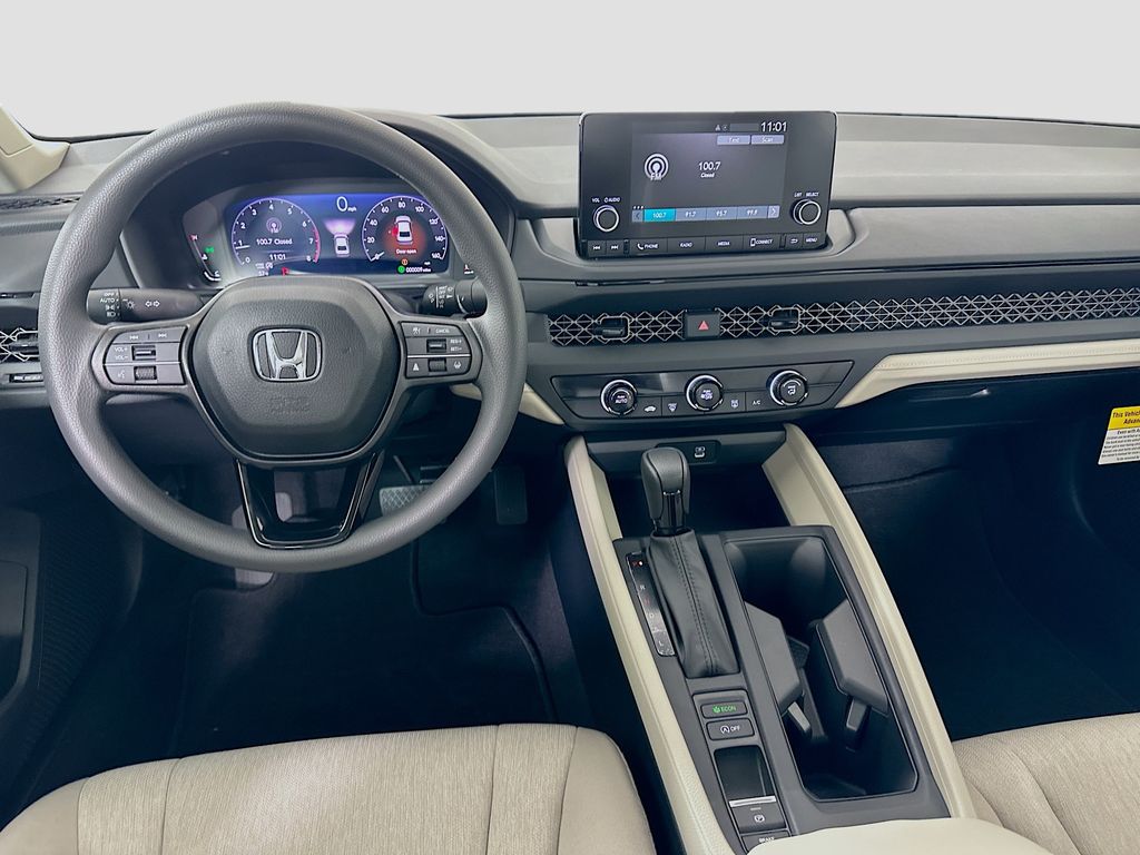 Thumbnail: 2025 Honda Accord - 18