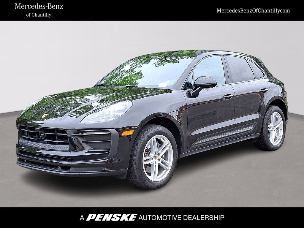2024 Porsche Macan Base -
                  Chantilly, VA