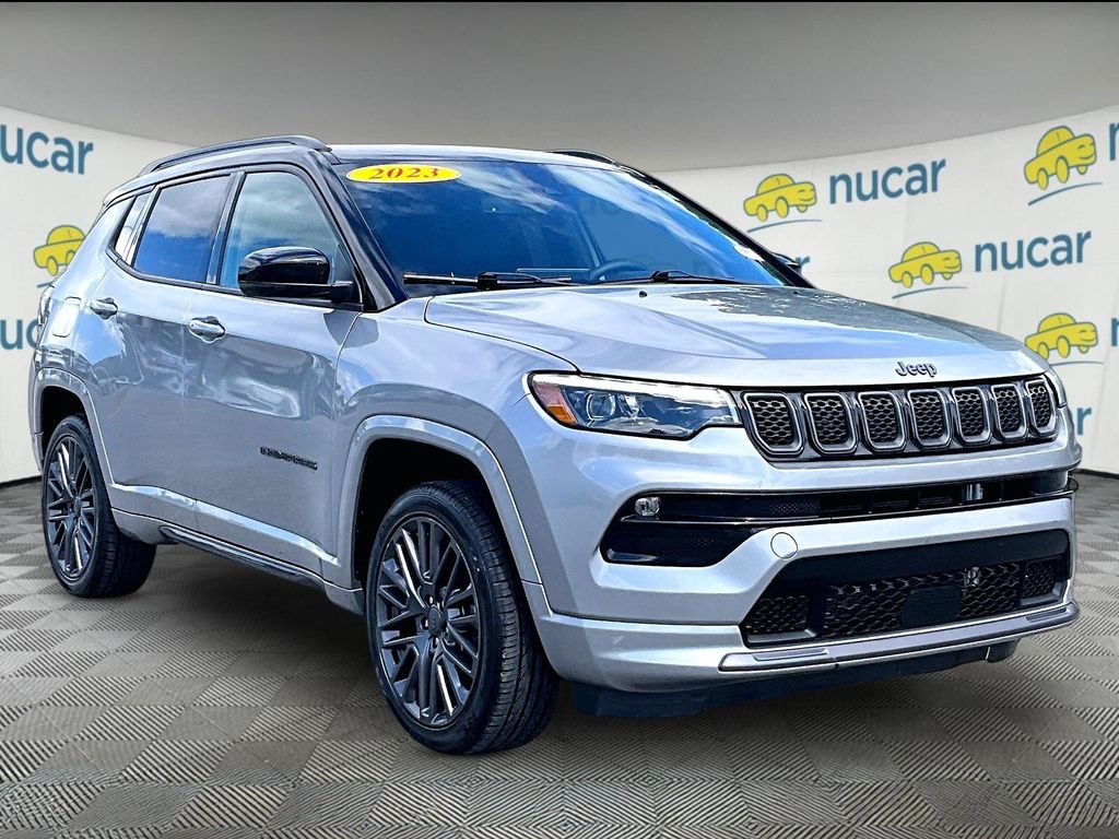 Billet Silver Metallic Clearcoat 2023 Jeep Compass SUV / Crossover Four-Wheel Drive 8-Speed Automatic