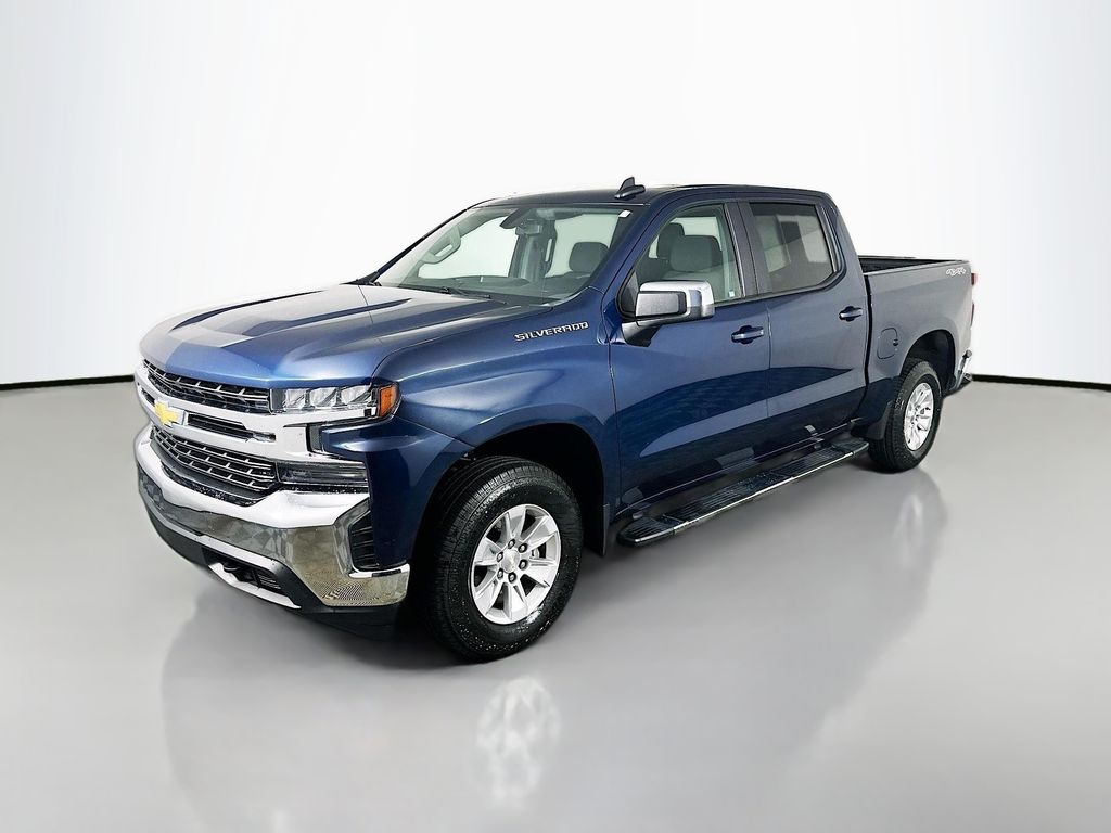 Used 2021 Blue Chevrolet LT image 3