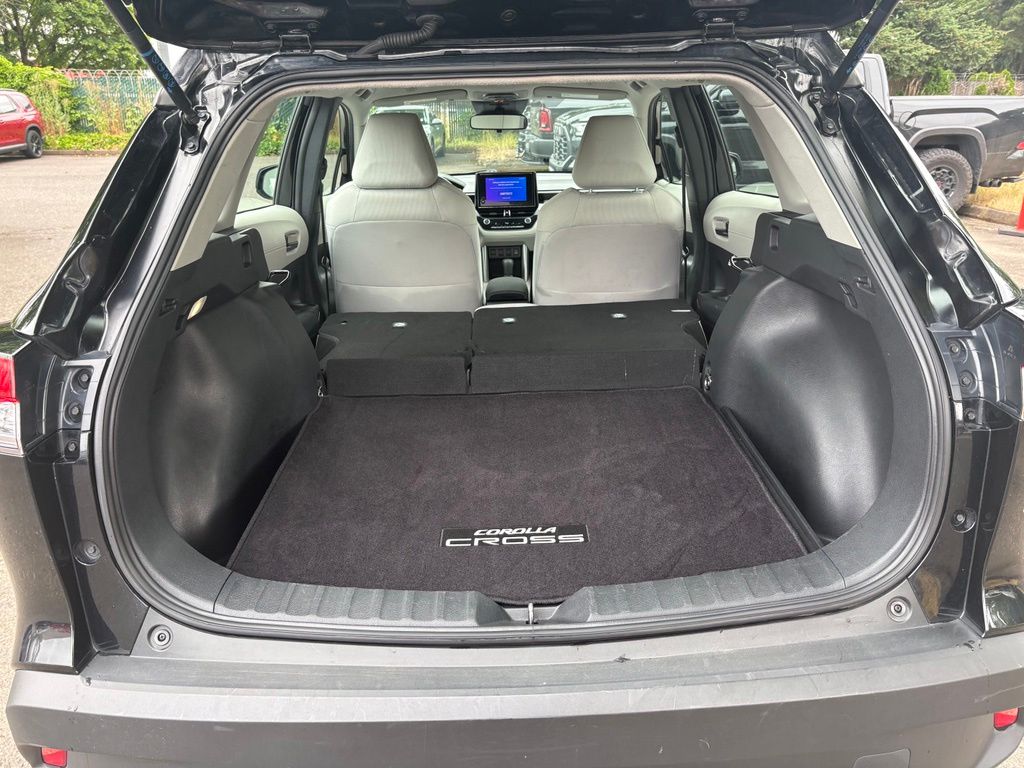 2024 Toyota Corolla Cross L