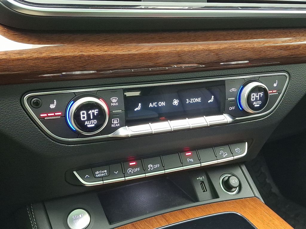 Thumbnail: 2023 Audi Q5 - 16