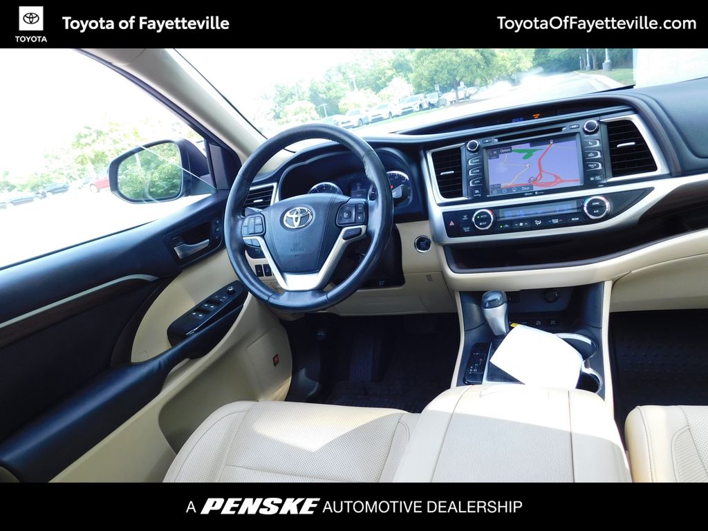 2015 Toyota Highlander Limited 7