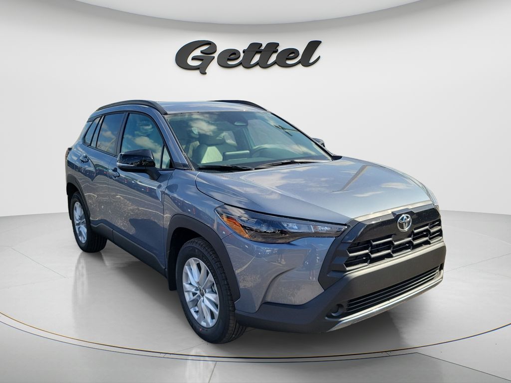 View vehicle photo 2