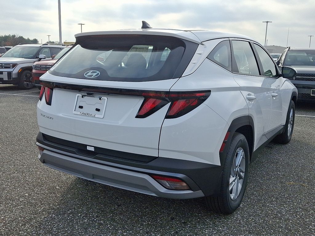 Thumbnail: 2026 Hyundai Tucson - 4