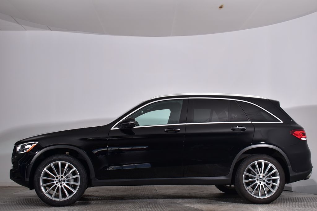 Thumbnail: 2021 Mercedes-Benz GLC - 2