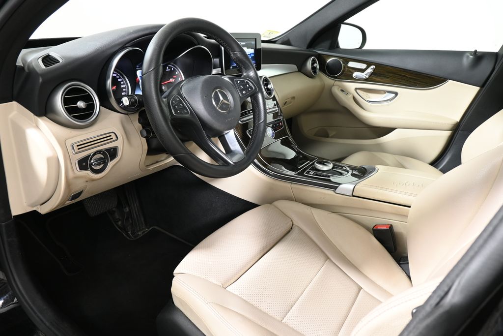 Thumbnail: 2018 Mercedes-Benz C-Class - 4