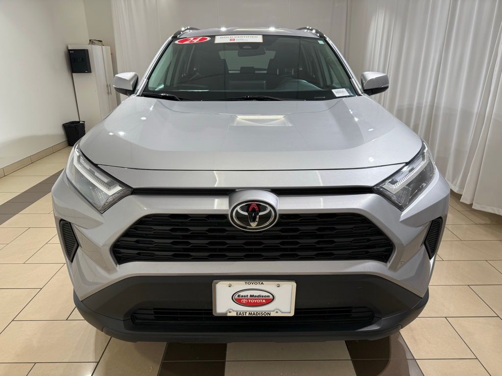 2024 Toyota RAV4 XLE 6