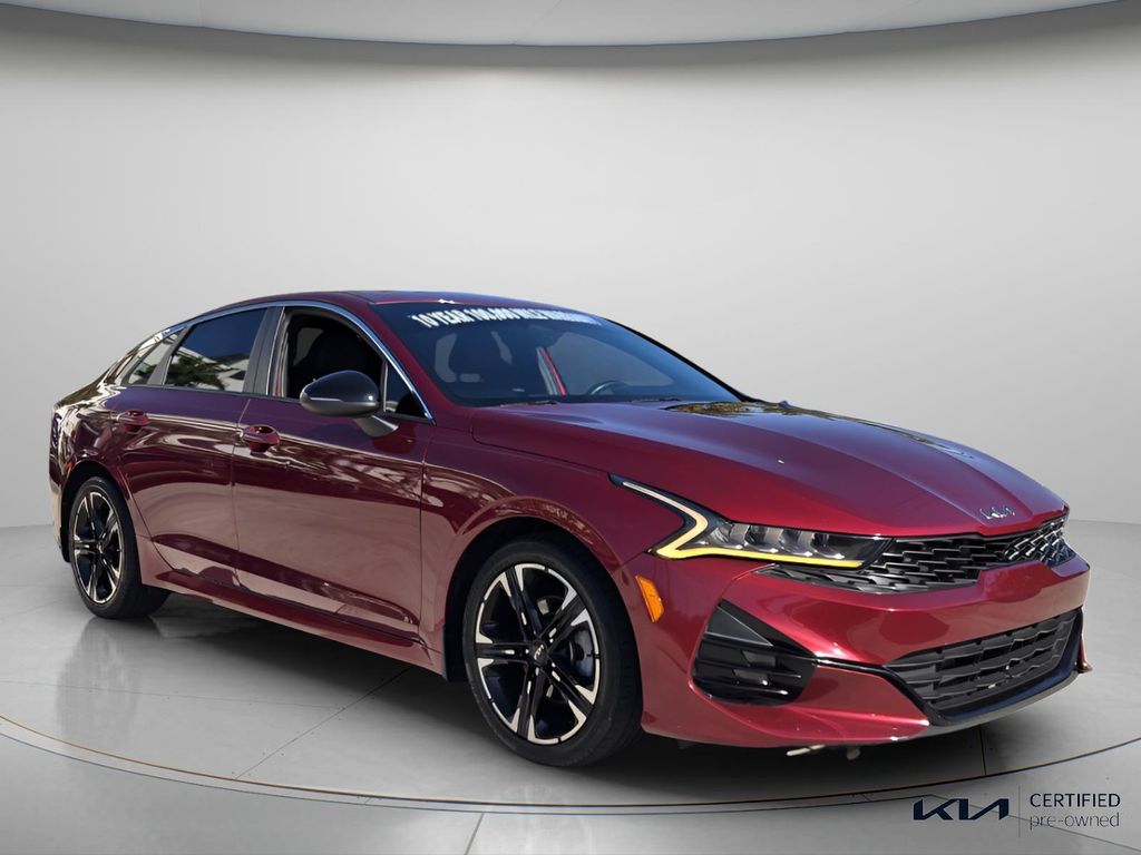 2022 Kia K5 - $17,990