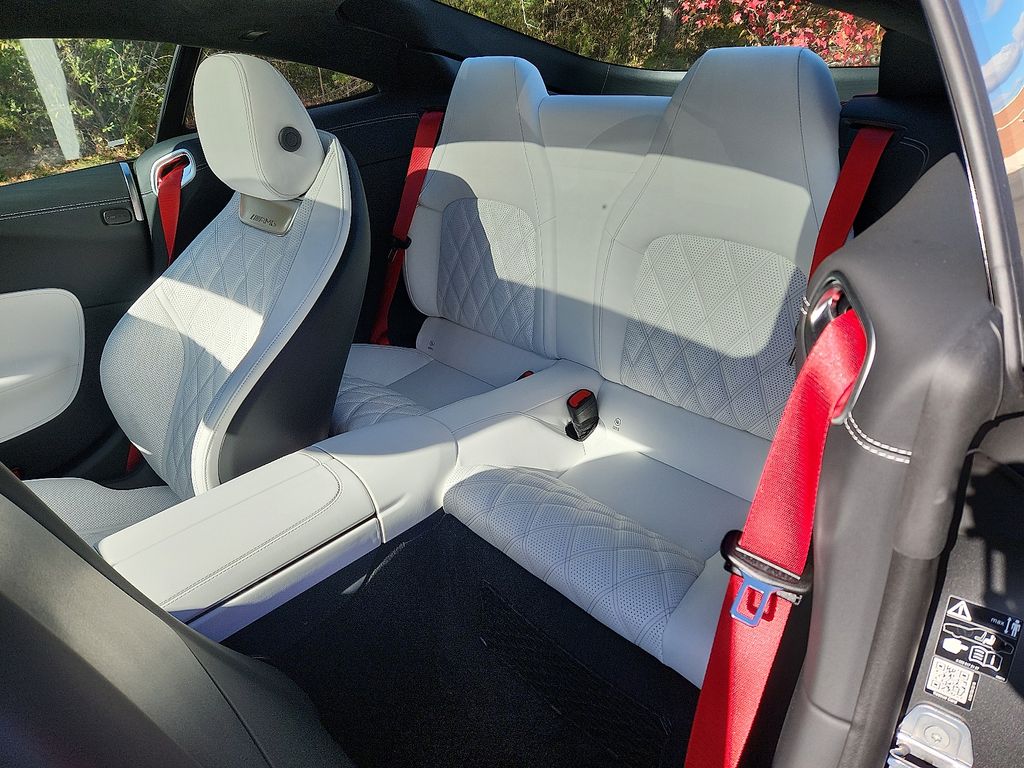 Thumbnail: 2026 Mercedes-Benz AMG GT - 6