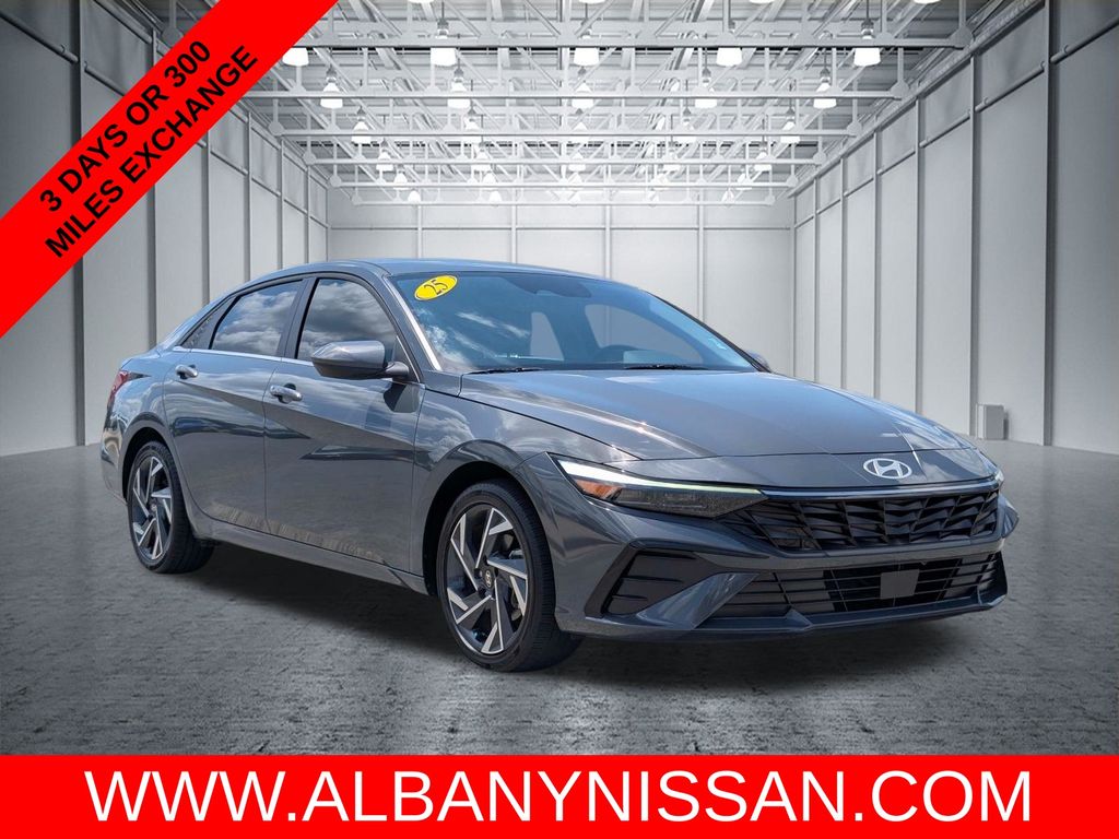 2025 Hyundai Elantra SEL Convenience