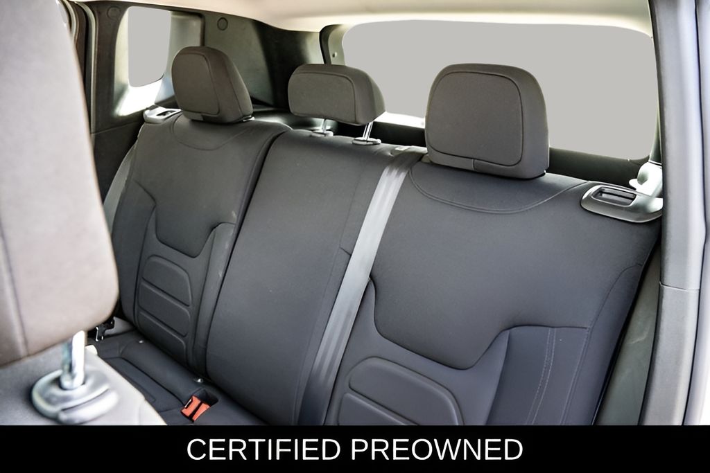 Used Car 2022 Jeep Renegade  Latitude For Sale Under $20,000 In Austin, Texas