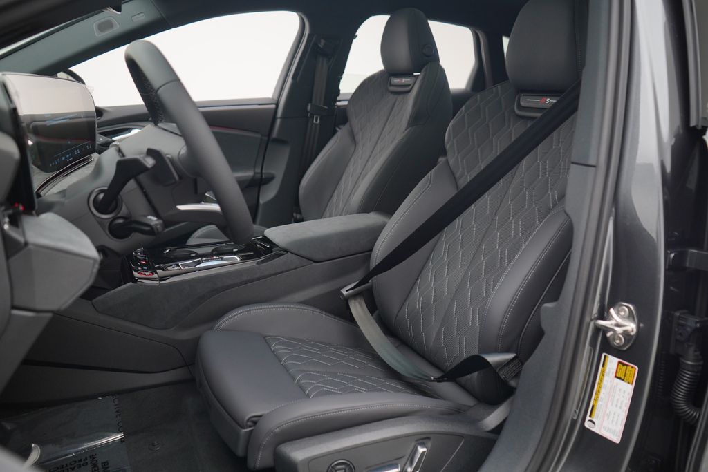 2025 Audi S6 Prestige 6