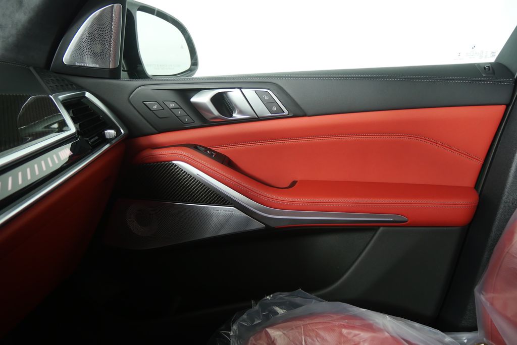 Thumbnail: 2026 BMW X5 - 25