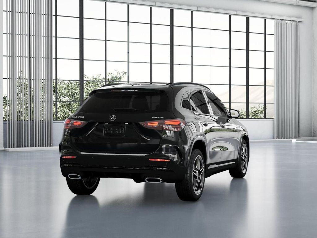 Thumbnail: 2026 Mercedes-Benz GLA - 23