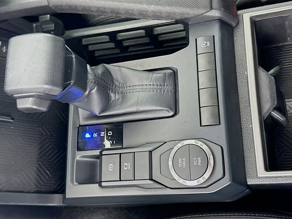 Thumbnail: 2024 Toyota Tacoma - 17