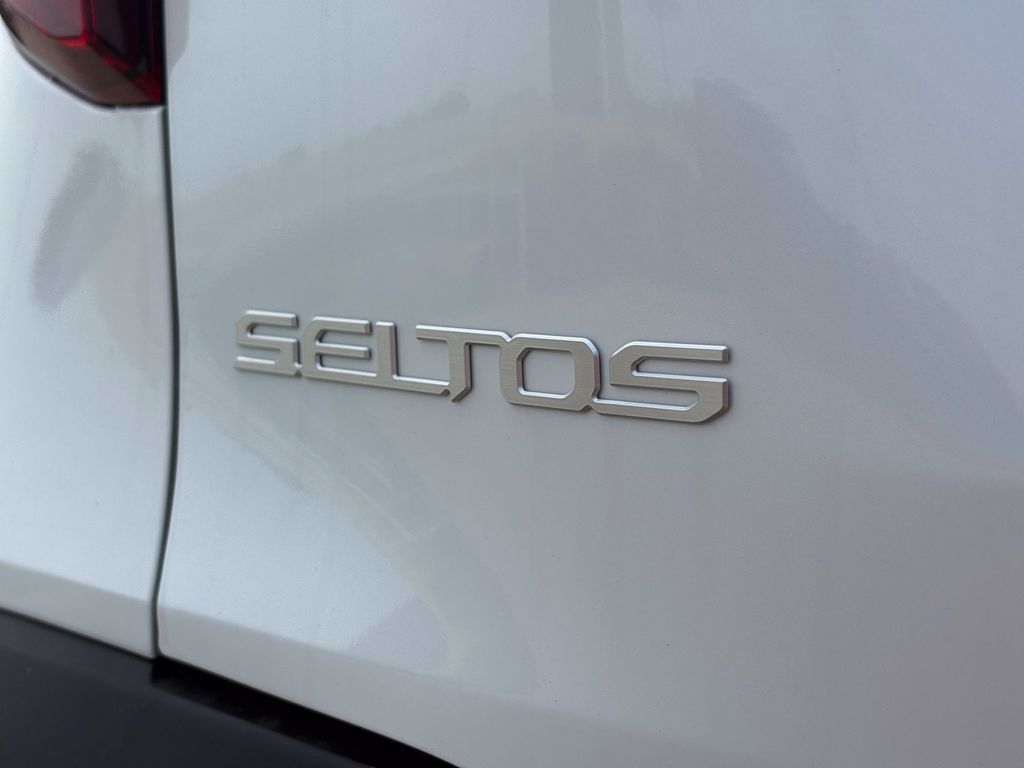 New 2026 Kia Seltos SUV