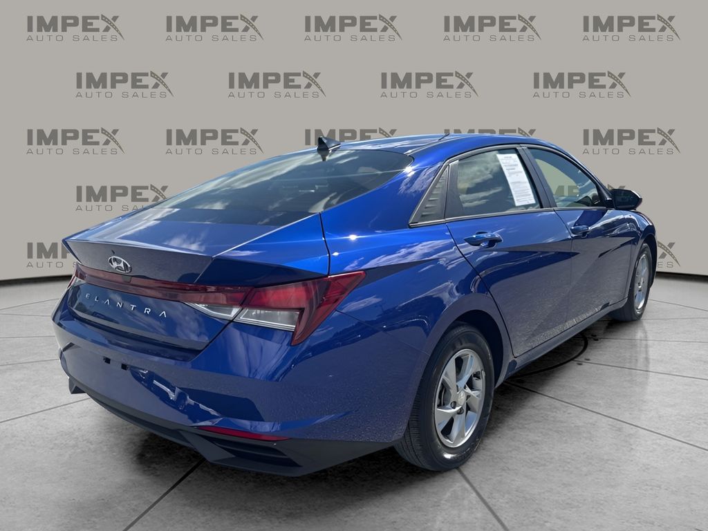 2023 Hyundai Elantra 2.0 SE IVT SULEV's photo