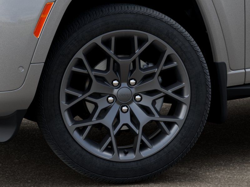 New 2026 Silver Zynith Jeep Summit image 8