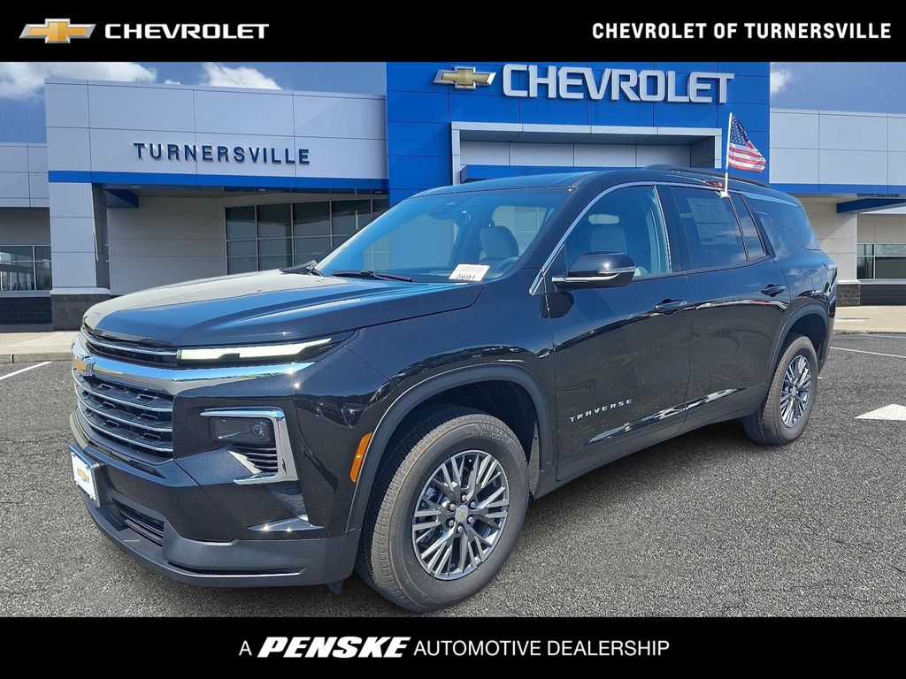 Thumbnail: 2027 Chevrolet Traverse - 1