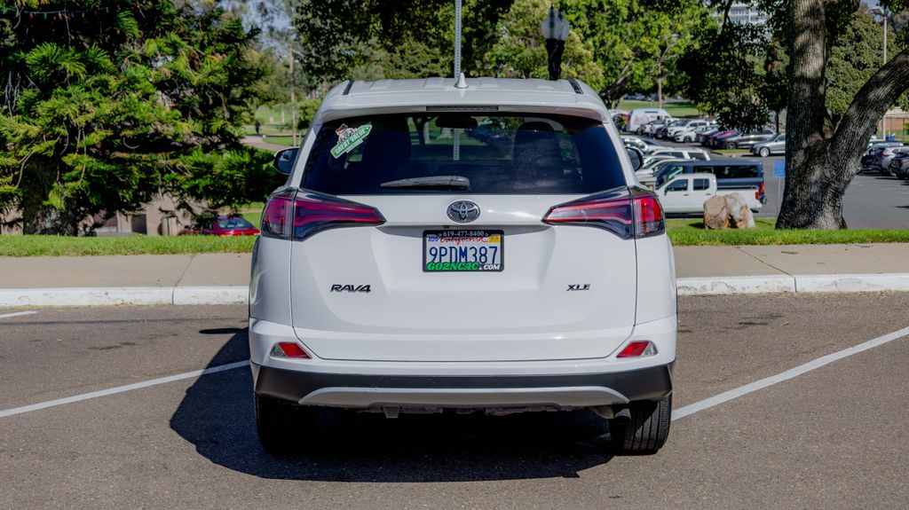 Used 2018 Toyota RAV4 XLE 4D Sport Utility
