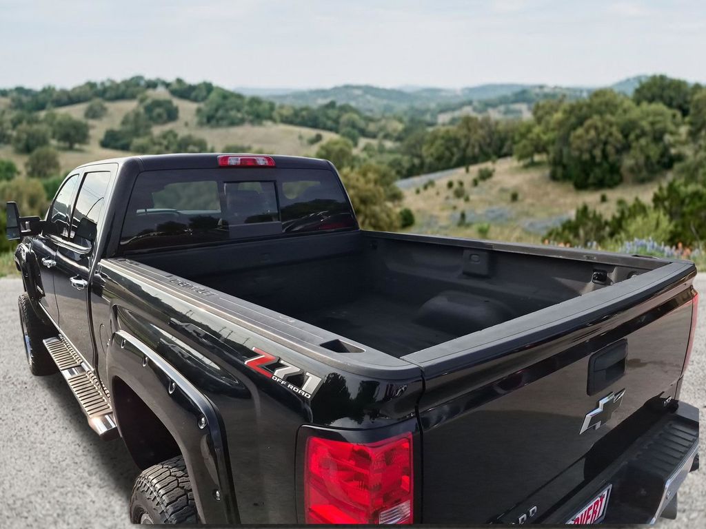 Used Car 2018 Chevrolet Silverado 2500hd  Ltz For Sale Under $50,000 In Austin, Texas