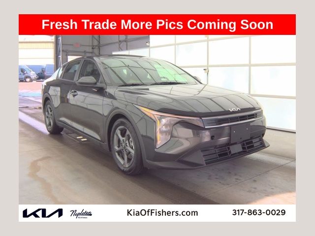 2025 Kia K4 LXS FWD