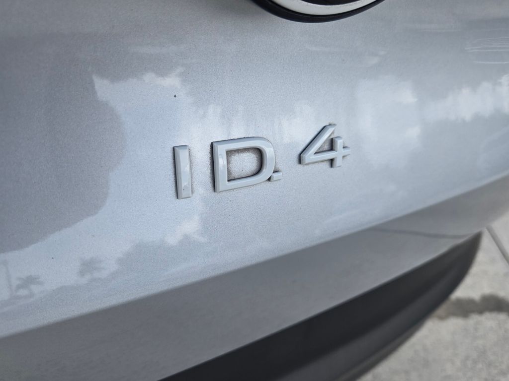 2021 Volkswagen Id.4 - $21,500