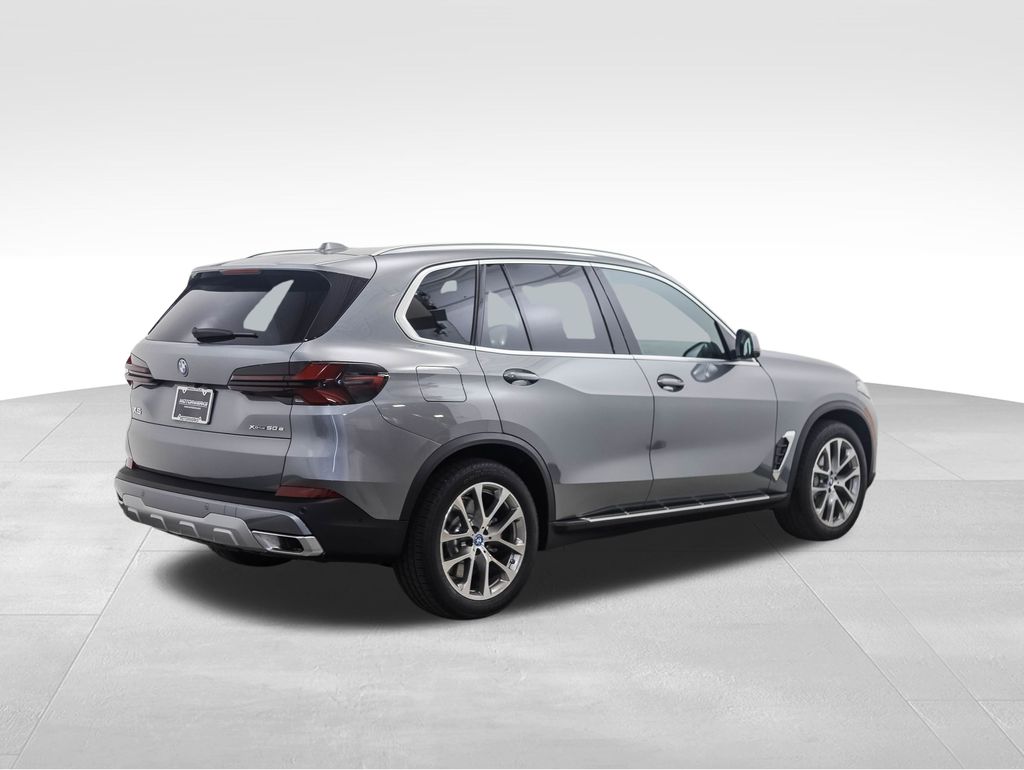 2025 BMW X5 xDrive50e 5