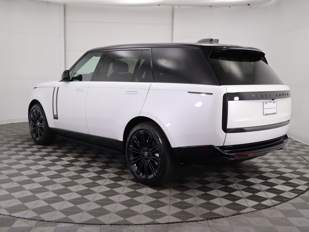 Thumbnail: 2025 Land Rover Range Rover - 7